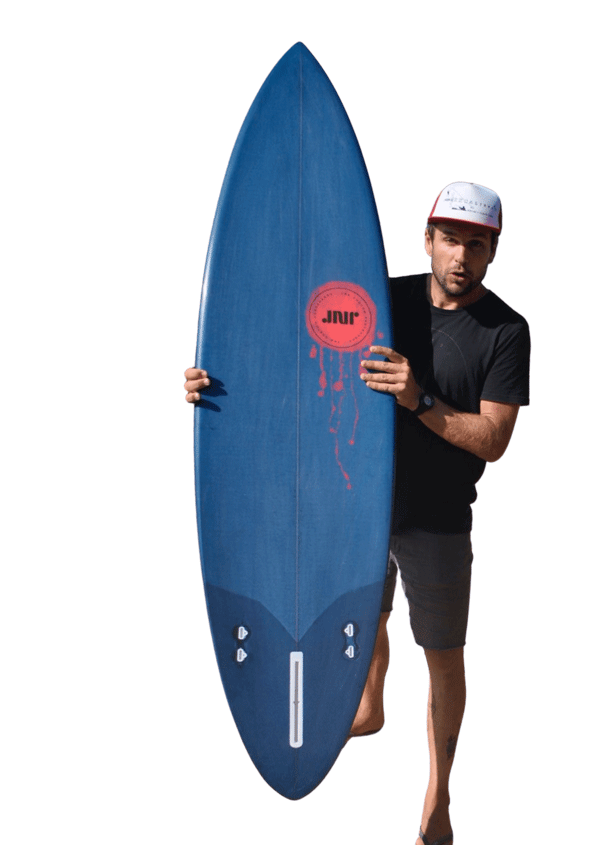 Testimonial Mitch from Australia about the surfboard Junior shaped for him